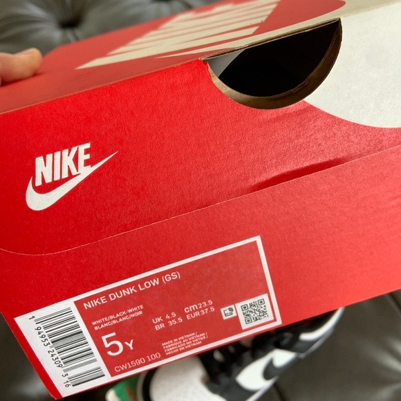 Nike Dunk Low Retro White Black ’PANDA’ (2021) GS - Picture 11 of 11